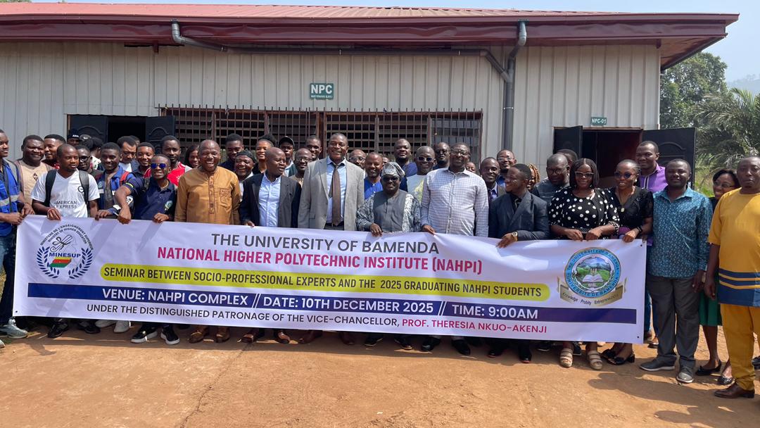 Seminar Between Socio-Professional Experts and Graduating NAHPI Students